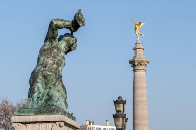 Liege: First Discovery Walk and Reading Walking Tour - Frequently Asked Questions