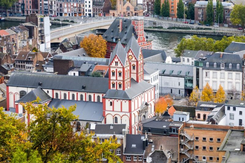 Liege: Self-Guided Highlights Scavenger Hunt & Walking Tour - Experience and Itinerary