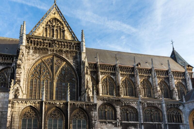 Liege: Self-Guided Highlights Scavenger Hunt & Walking Tour - Self-Guided Format