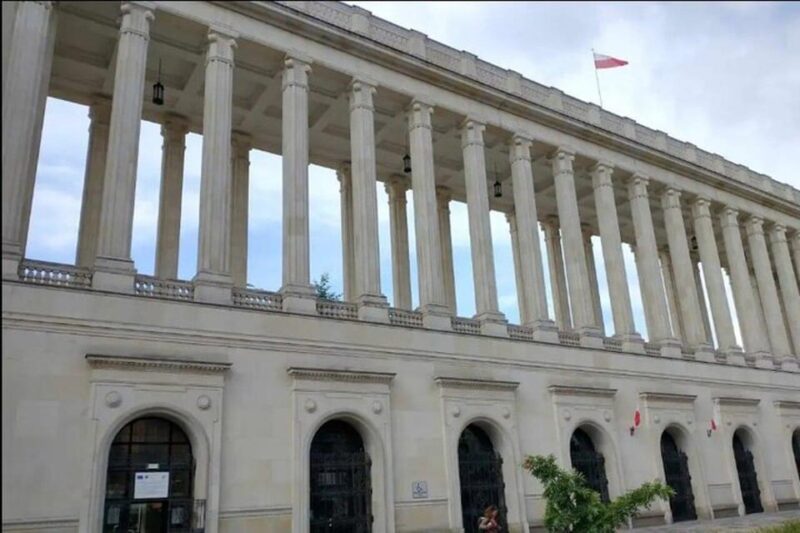 Life Behind the Iron Curtain Warsaw Walking Tour - Key Points