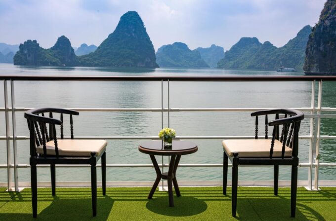 Light Cruise Halong Day Cruise With Small Group on Boat - Departure and Check-in