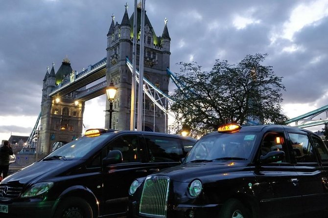 Light Up London: Private 2-Hour Night Tour in a Black Cab - Highlights of the Night Tour