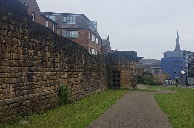 Lightfoot Tours: Historical Tour - Industrial Revolution Legacy