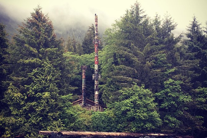 Lighthouse, Totems & Eagles Excursion - Tour Guard Island Lighthouse
