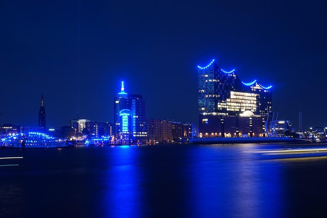 Lights Tour Through the Port of Hamburg and to the Historic Warehouse District - Enjoying the Nighttime Cruise on Barges