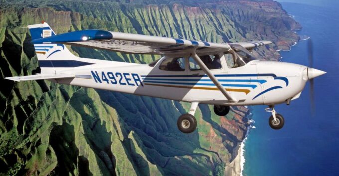 Lihue: Private Scenic Flight Over Kauai - Unique Perspective and Personalized Nature