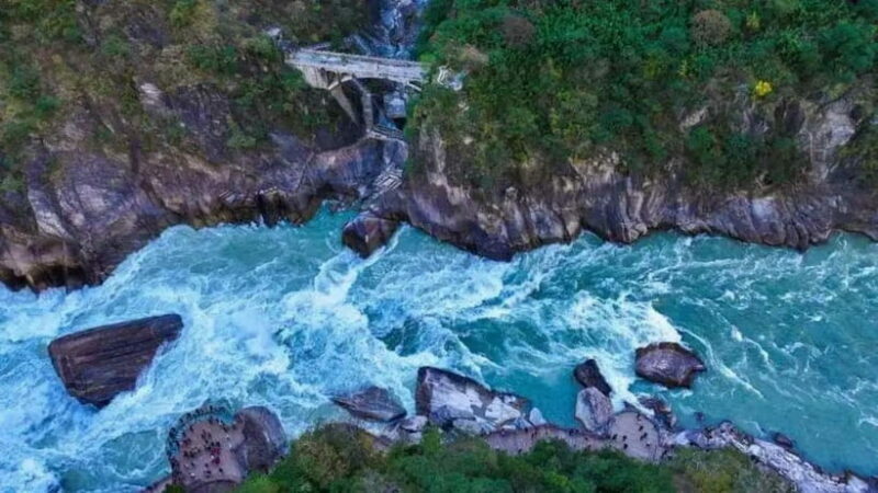 Lijiang to Shangri-La HuXiang Road Private Scenic Tour - Frequently Asked Questions