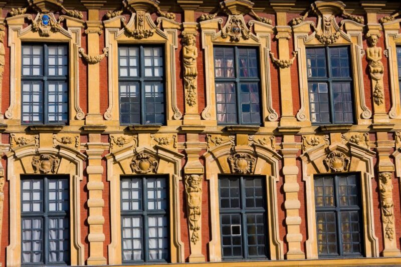 Lille: City Highlights Scavenger Hunt and Walking Tour - Key Points
