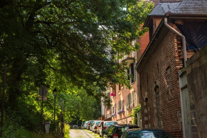 Lille: City Highlights Scavenger Hunt and Walking Tour - Interactive Scavenger Hunt