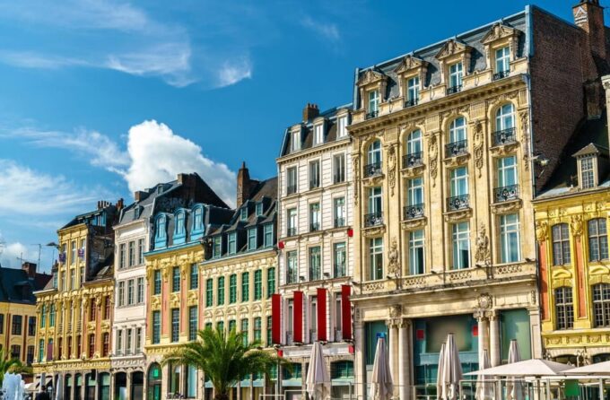 Lille: Express Walking Tour With a Local - Receiving Insider Tips