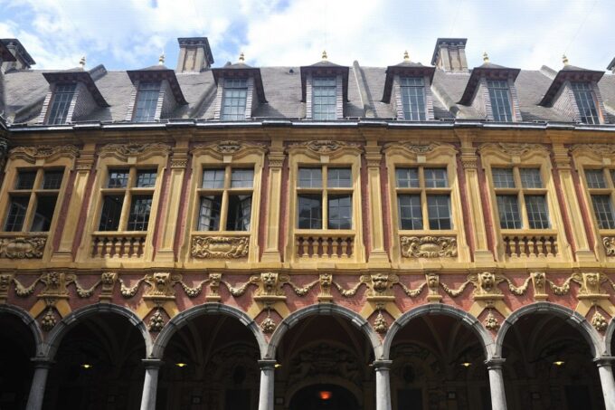 Lille: First Discovery Walk and Reading Walking Tour - Explore Lilles Hidden Gems