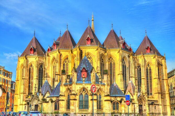 Lille Scavenger Hunt and Highlights Self-Guided Tour - Positive Traveler Feedback and Experiences