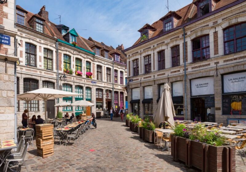 Lille: Scavenger Hunt and Self-Guided City Highlights Tour - Solving Puzzles and Earning Points