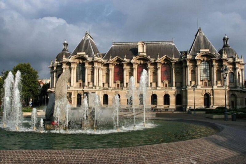 Lille: Vieux-Lille Walking Tour - Starting Location