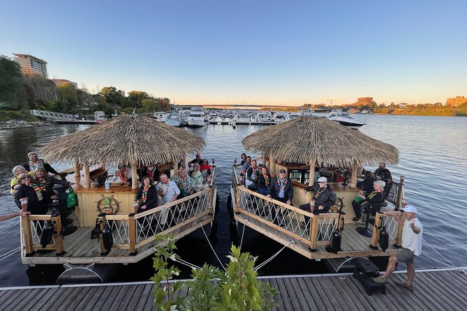 Lilo Floating Tiki Bar on the Ottawa River - Ideal for Celebrations