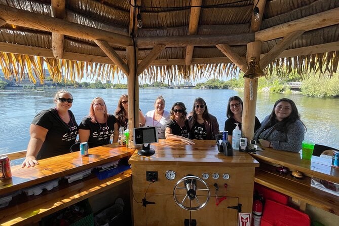 Lilo Floating Tiki Bar on the Ottawa River - Onboard Bar and Drink Options