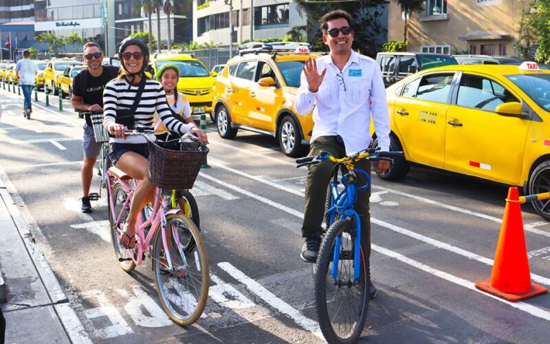 Lima: Bike Tour in Miraflores and Barranco Districts - Exploring Miraflores and Barranco