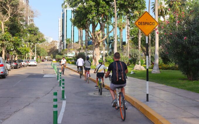 Lima: Bike Tour in Miraflores and Barranco Districts - Included Amenities and Recommendations