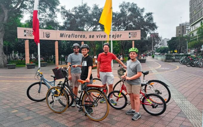 Lima: Bike Tour in Miraflores and Barranco Districts - Frequently Asked Questions