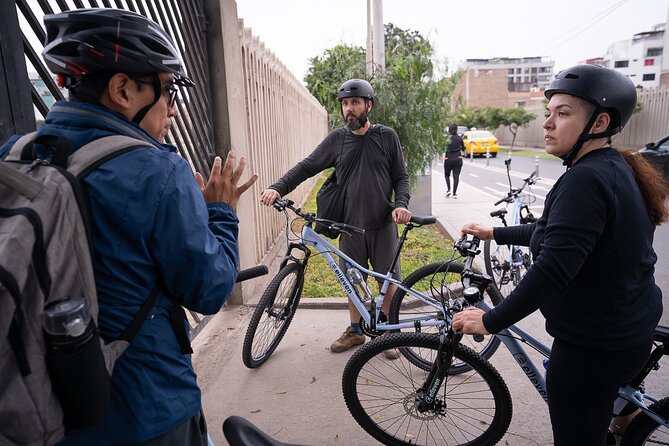 Lima: City Biking - Biking in San Isidro and Barranco