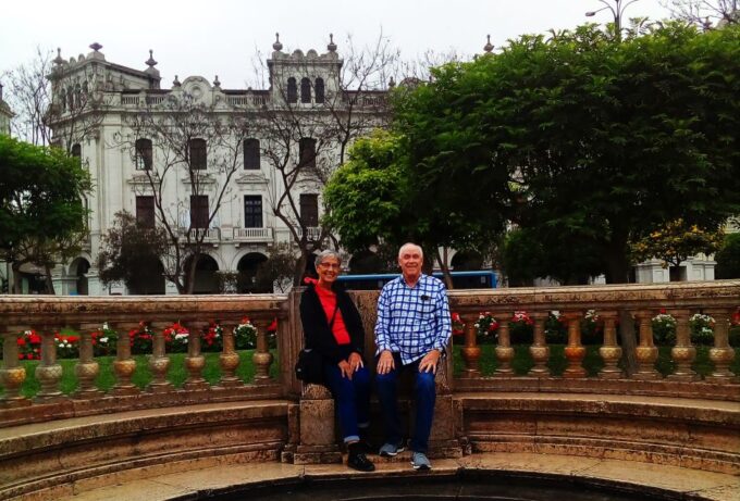 Lima: City Highlights Walking Tour & Catacombs - Pickup and Accessibility