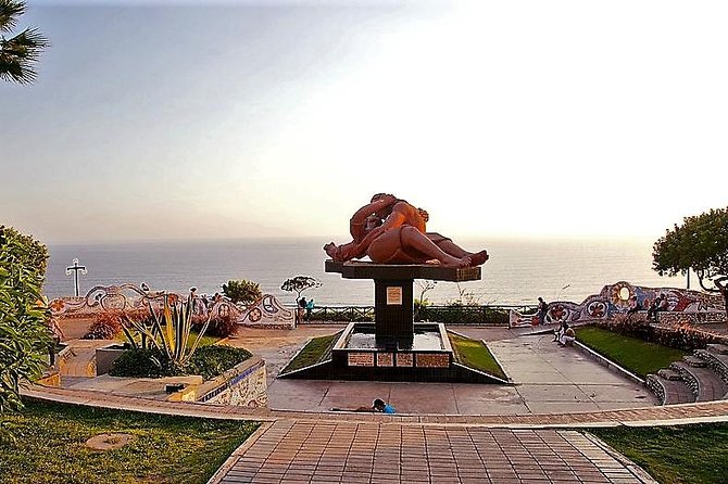 Lima City Tour 2 - Barranco Chorrillos - Hassle-free Transportation and Pickup