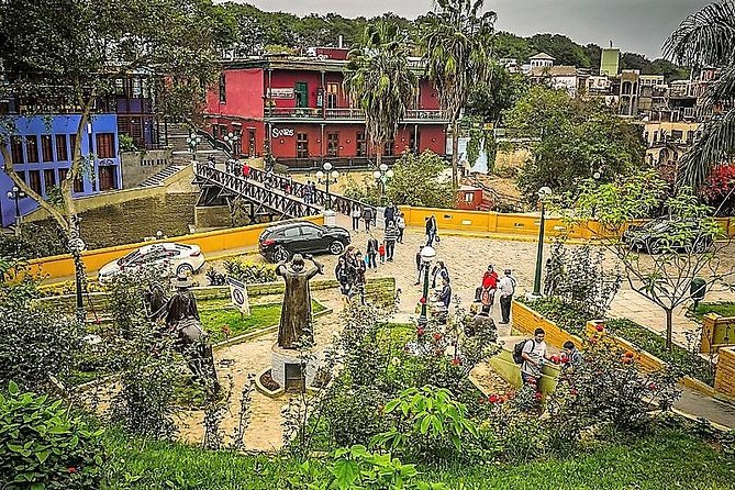 Lima City Tour 2 - Barranco Chorrillos - Flexible Cancellation Policy