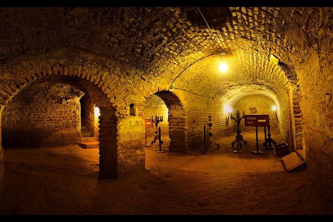 Lima City Tour and Catacombs Museum (04 Hours) Private Tour With Guide in Lima - Discovering Colonial Lima