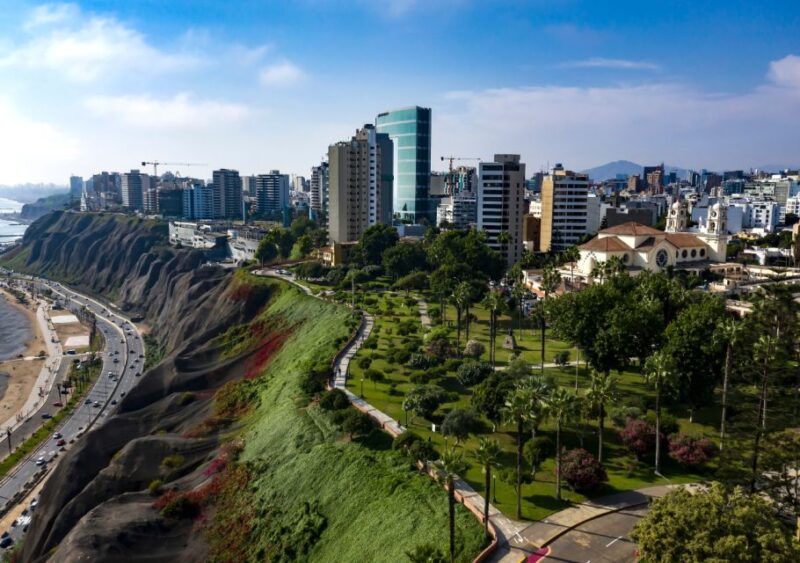 Lima: City Tour of Miraflores, San Isidro, and Colonial Lima - Key Points