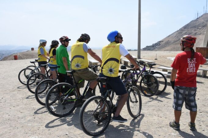 Lima: Coast Bike & Culture Tour With a Local - Scenic Views of Lima