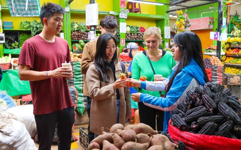 Lima: Food History & Local Markets (Food Tour) - Local Market Visits