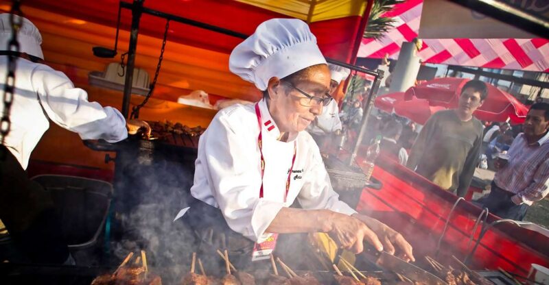 Lima: Half-day Private: Discovering the Street Food in Lima - Bridge of Sighs Experience