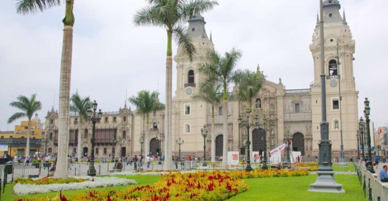 Lima: Historic Mansions Aliaga, Fernandini With Pisco Sour - Mansions and Historical Significance