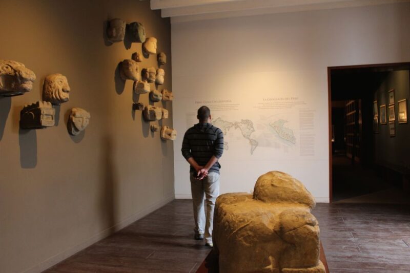 Lima: Huaca Ruins and Larco Museum at Night With Dinner - Key Points
