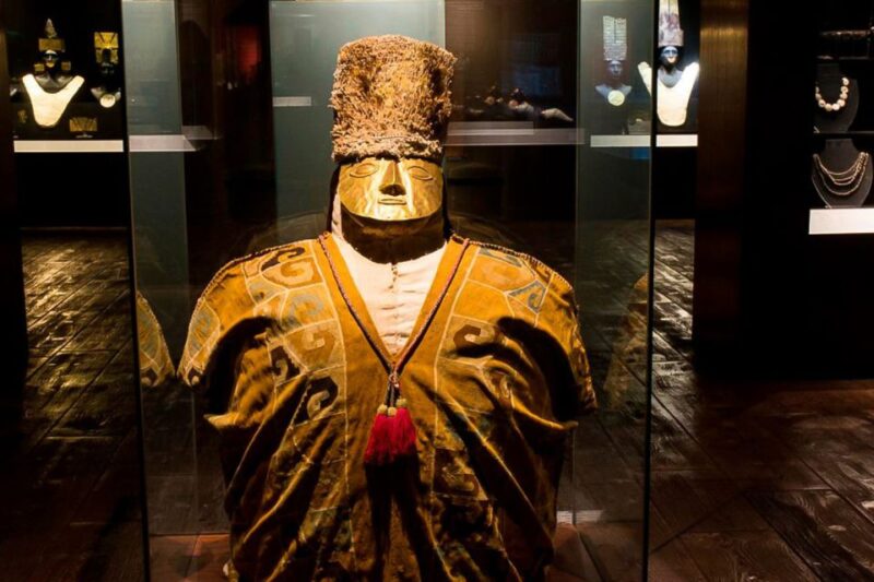 Lima: Larco Museum & City Tour With Catacombs Guided Visit - Tour Experience