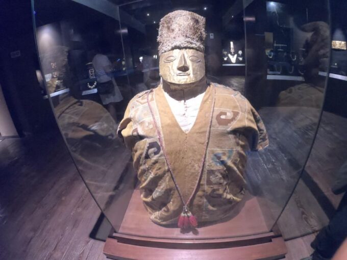 Lima: Larco Museum & Water Magic Circuit Tour - Tour Duration and Group Size
