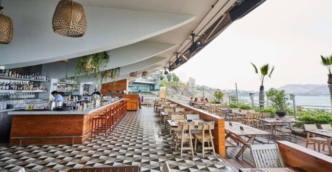 Lima: Lunch Menu at Mangos Restaurant, Larcomar - Reserving and Cancellation Options