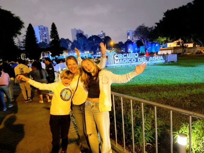 Lima: Magic Water Circuit Light Show Tour With Pickup - Frequently Asked Questions