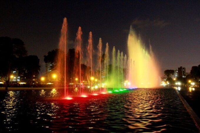Lima: Magical Water Circuit & Dinner Show - Cultural Immersion