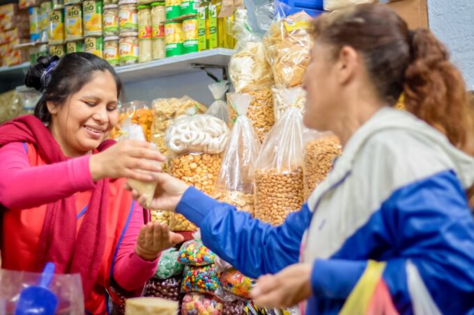 Lima: Miraflores Trending Flavors Half-Day Walking Tour - Cuisine Sampled