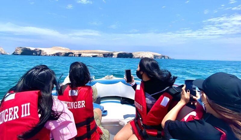 Lima: Paracas & Huacachina Oasis Day Trip With Wine & Dunes - Itinerary Highlights
