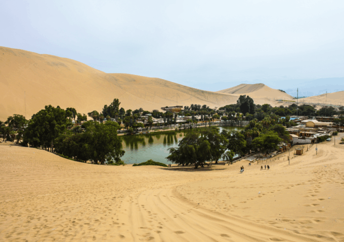 Lima: Private Tour to Paracas and Huacachina Oasis & Sunset - Ballestas Islands Tour