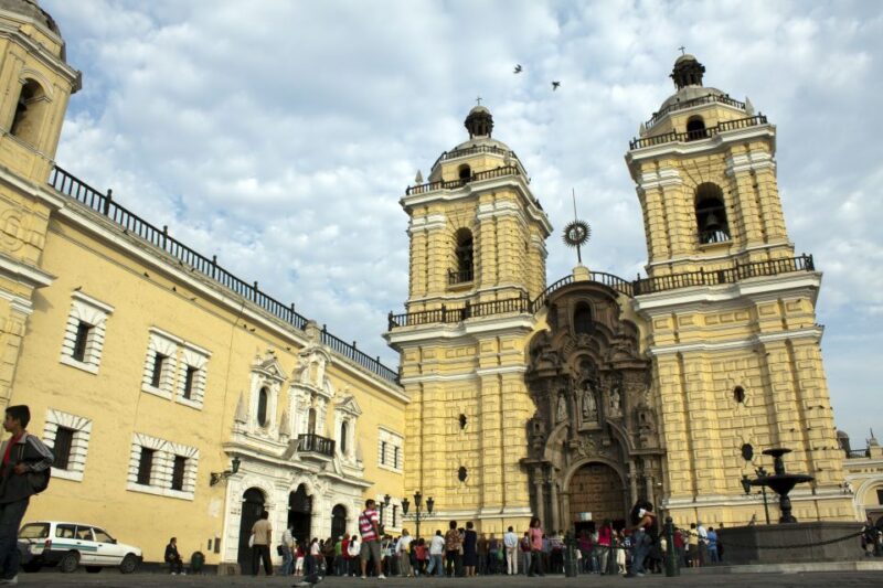 Lima: San Francisco Church & Casa Luna Museum Private Tour - Important Information