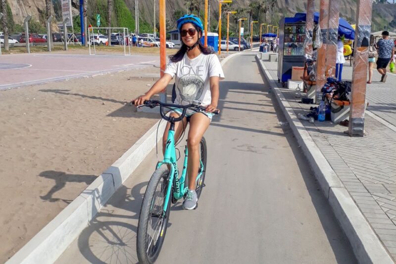 Lima: The Costa Verde Bike Tour & Jesus Statue in Chorrillos - Exploring Barrancos Vibrant Culture