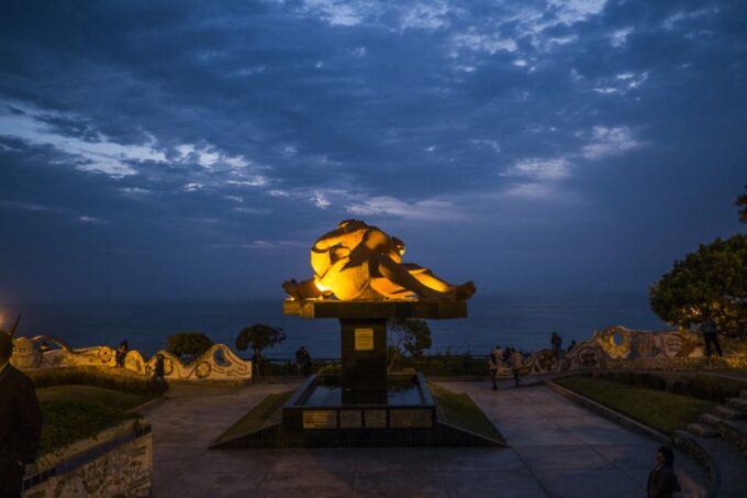 Lima: Tour in Miraflores, San Isidro, Barranco & Chorrillos - Barranco District