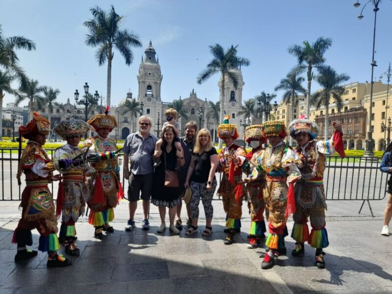 Lima: Walking City Tour and Catacombs - Key Points