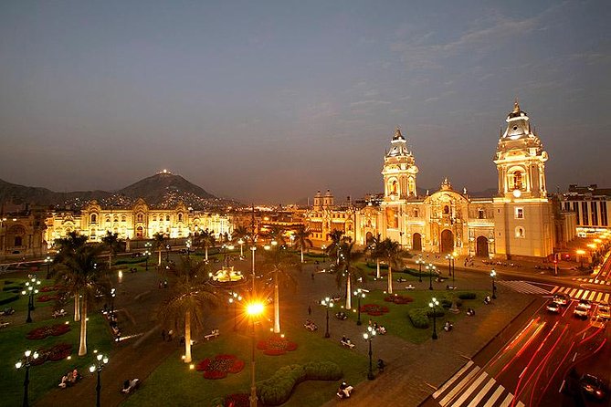 Lima: Water Magic Circuit, Historic Downtown & Catacombs Tour - Historic Downtown Lima