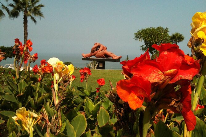 Lima'S Most Charming Hoods: Private Half Day With Local Guide - Tour Overview