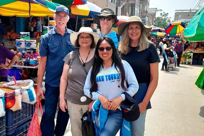 Limas Reality Tour: Shanty Town + Local Lunch + City Tour - Enjoying Local Cuisine