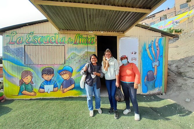 Limas Reality Tour: Shanty Town + Local Lunch + City Tour - Transportation and Pickup